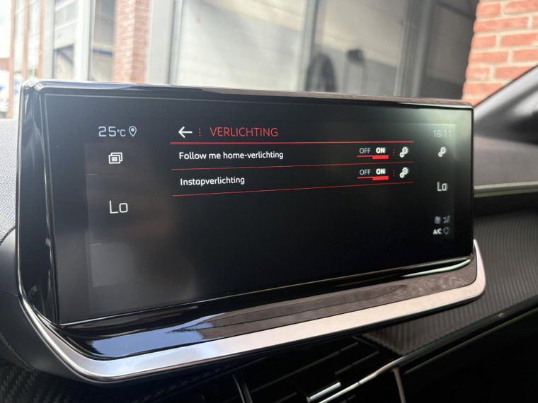 Vehicle Image 36