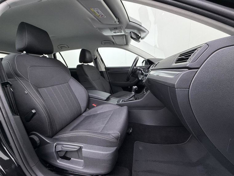 Vehicle Image 39