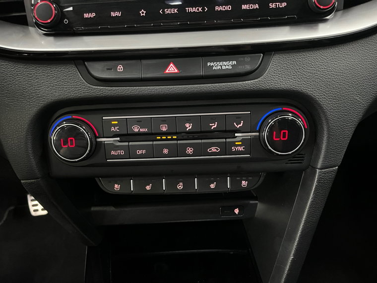 Vehicle Image 33