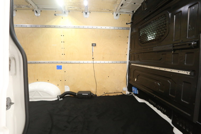 Vehicle Image 23