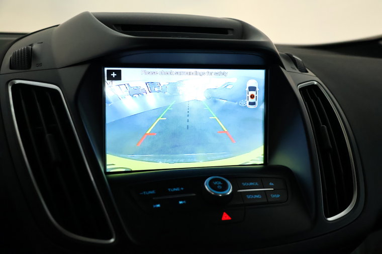 Vehicle Image 19
