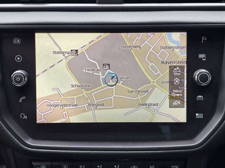 Vehicle Image 18
