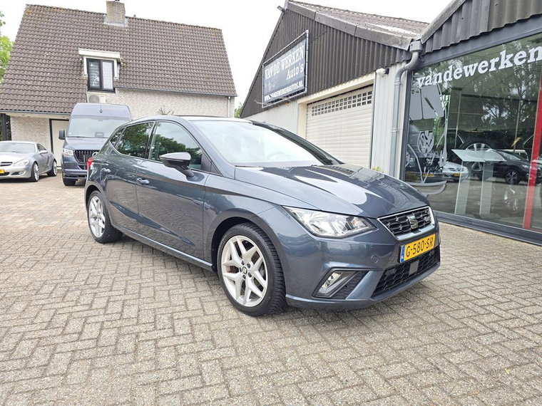 Vehicle Image 38