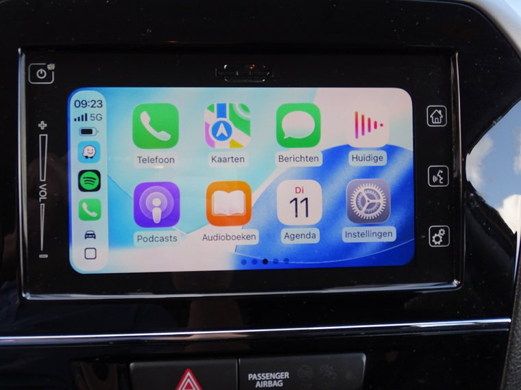 Vehicle Image 4