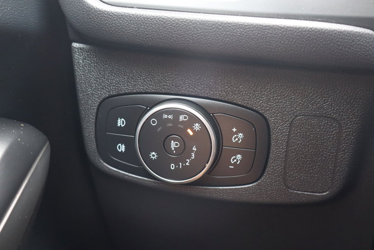 Vehicle Image 24