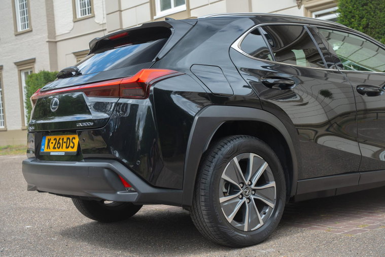 Vehicle Image 11
