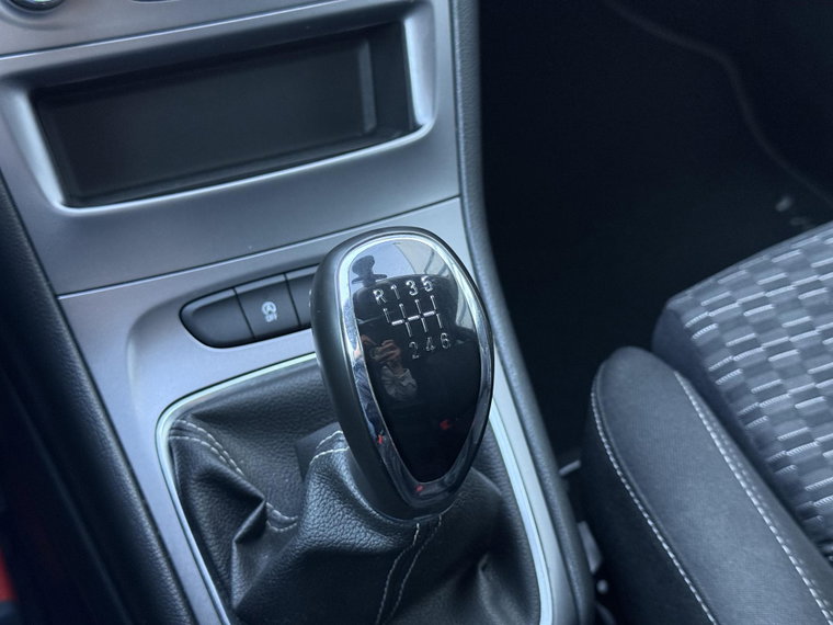 Vehicle Image 26