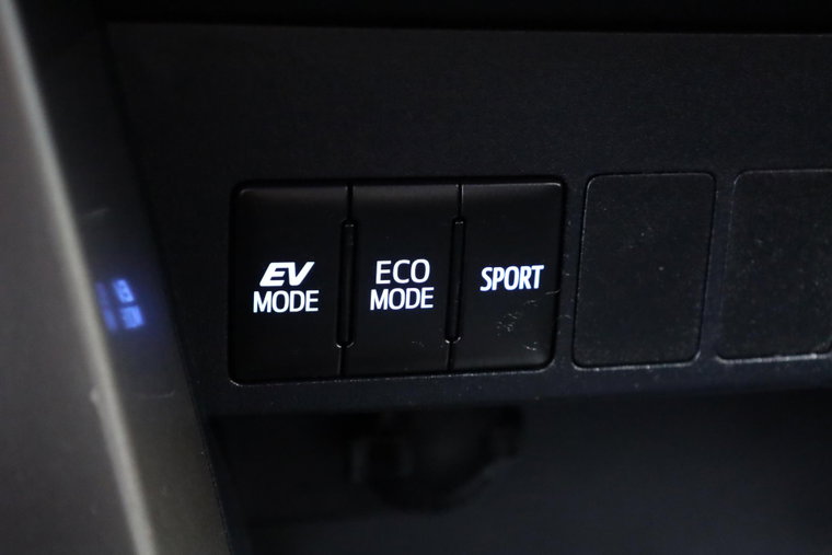 Vehicle Image 26