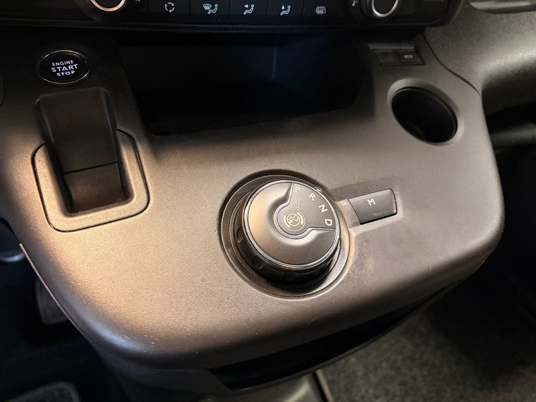 Vehicle Image 40