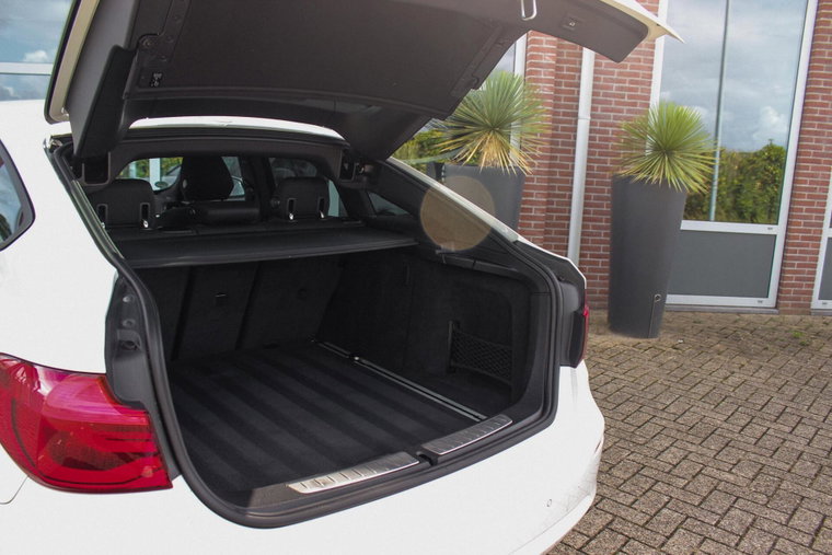 Vehicle Image 33