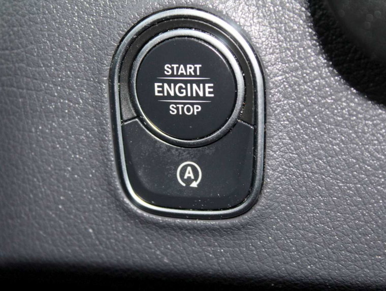Vehicle Image 28
