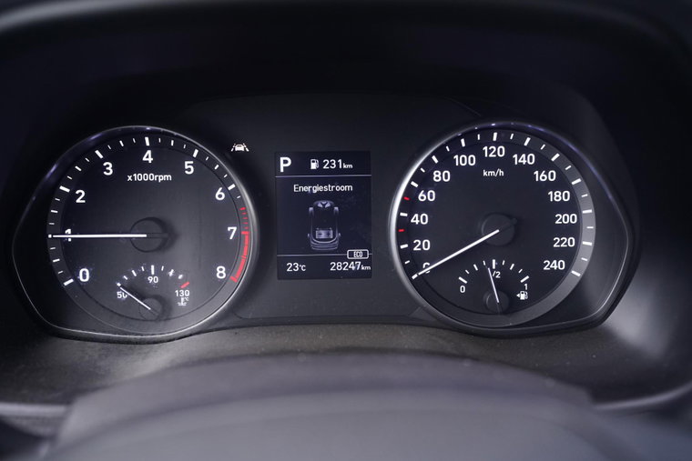 Vehicle Image 18