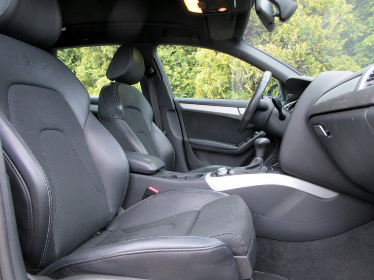 Vehicle Image 14
