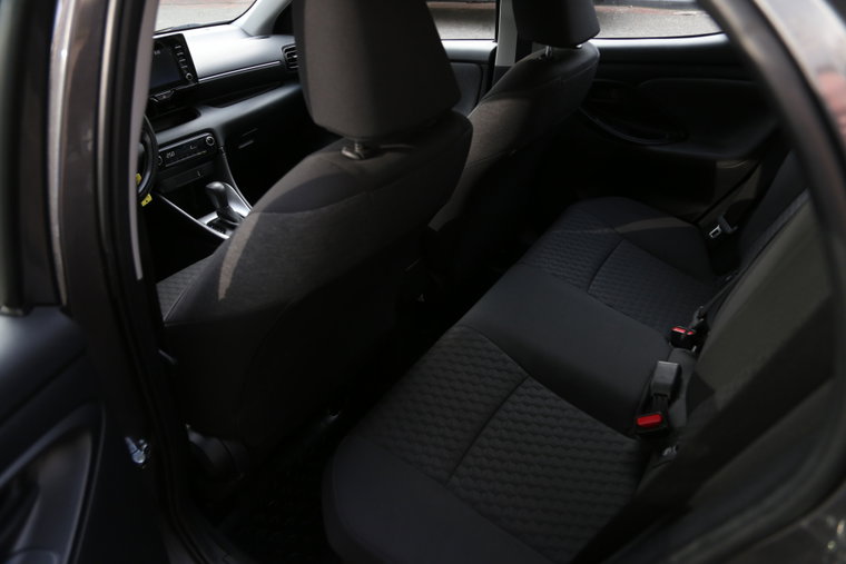 Vehicle Image 12