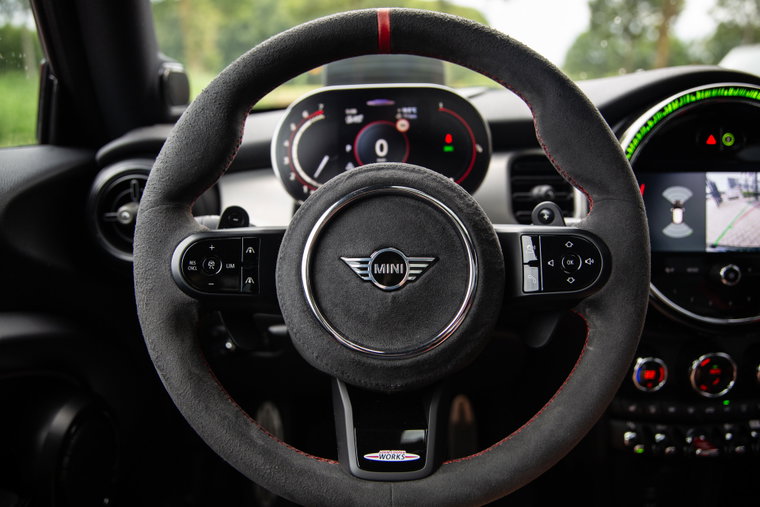 Vehicle Image 20