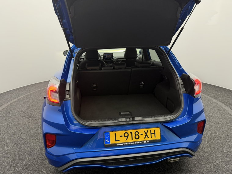 Vehicle Image 28
