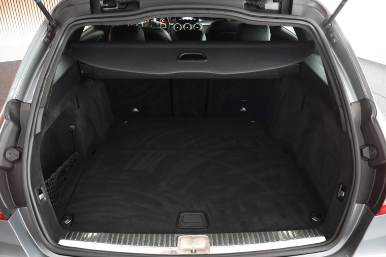 Vehicle Image 37