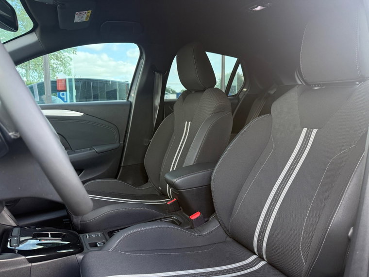 Vehicle Image 31