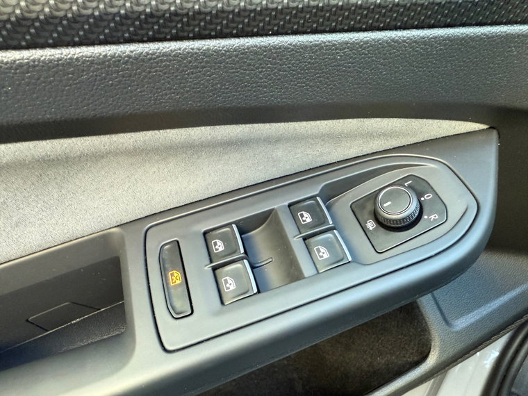 Vehicle Image 49