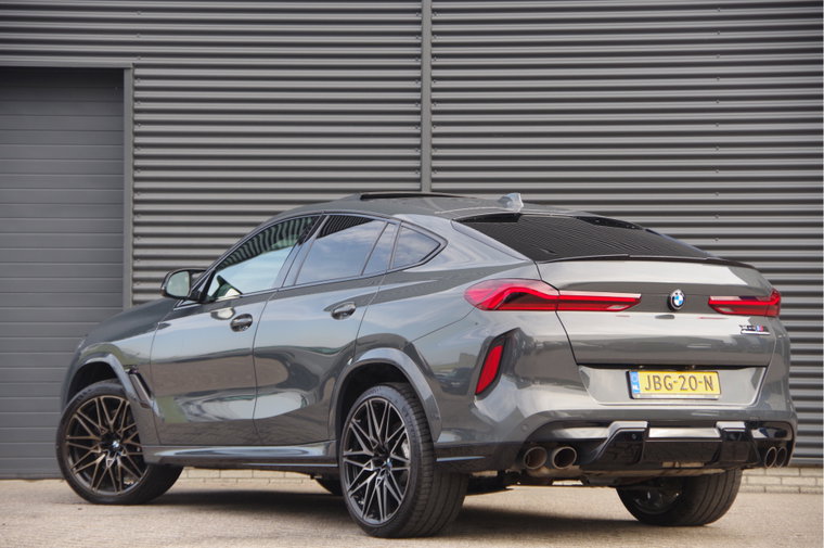 Vehicle Image 48