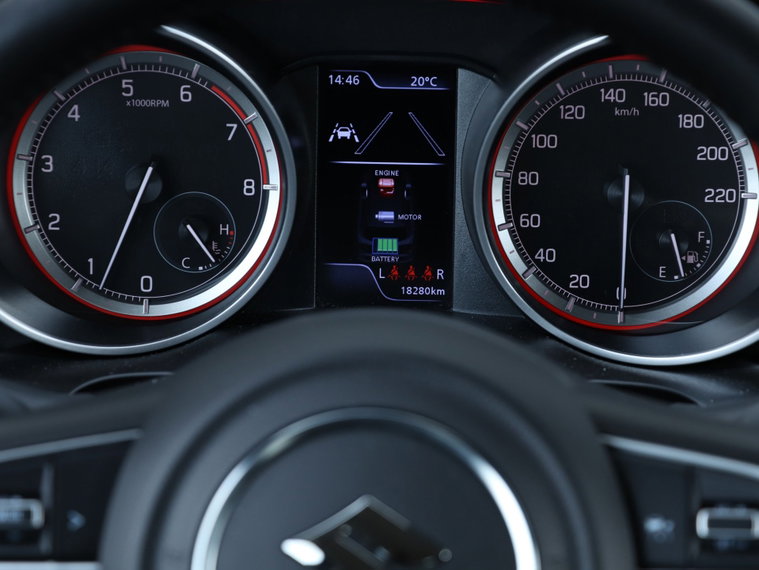 Vehicle Image 15