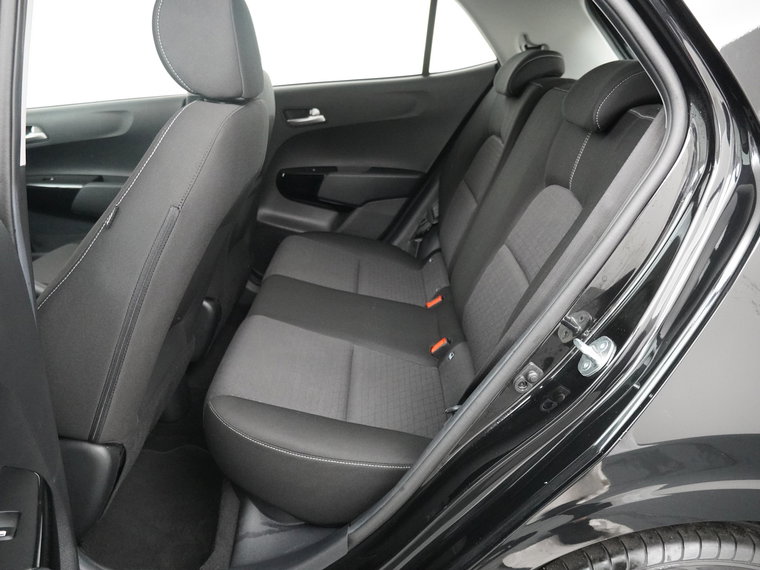 Vehicle Image 30