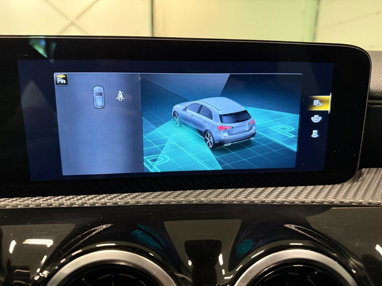 Vehicle Image 38