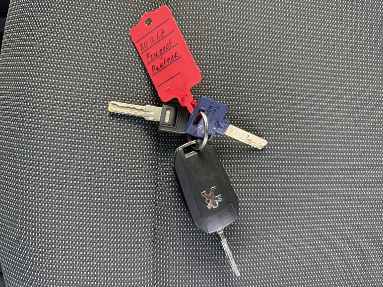 Vehicle Image 30