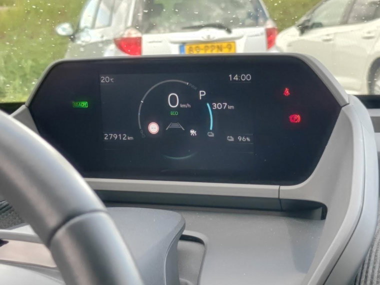 Vehicle Image 14