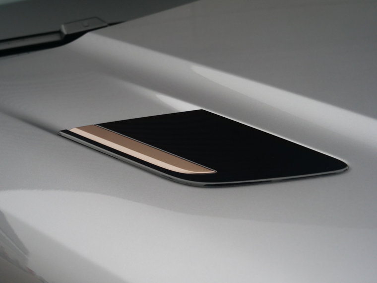 Vehicle Image 35