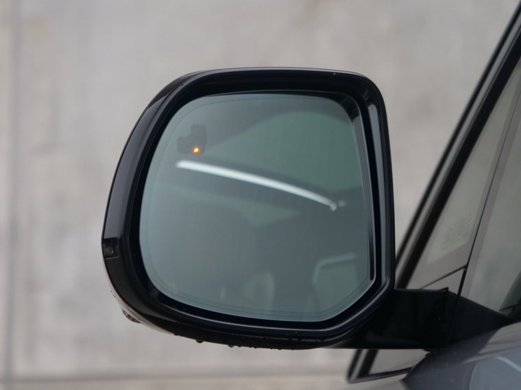 Vehicle Image 36