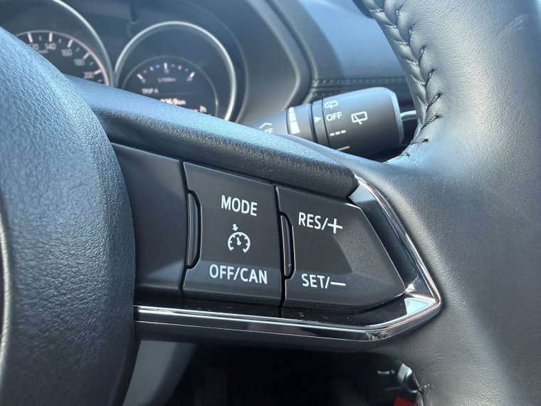Vehicle Image 24