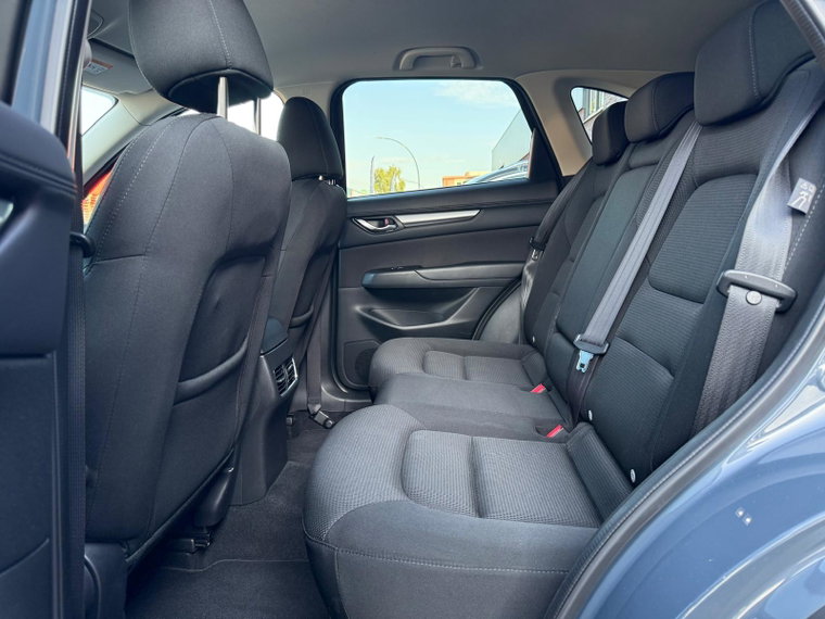 Vehicle Image 37