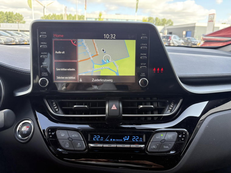 Vehicle Image 18