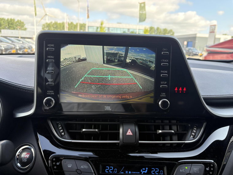 Vehicle Image 19