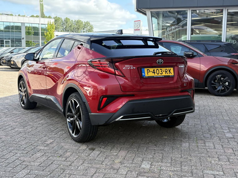 Vehicle Image 4