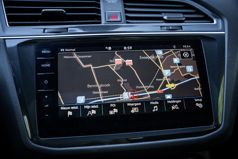 Vehicle Image 11
