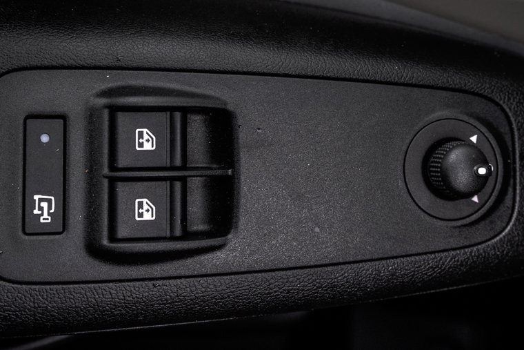 Vehicle Image 22