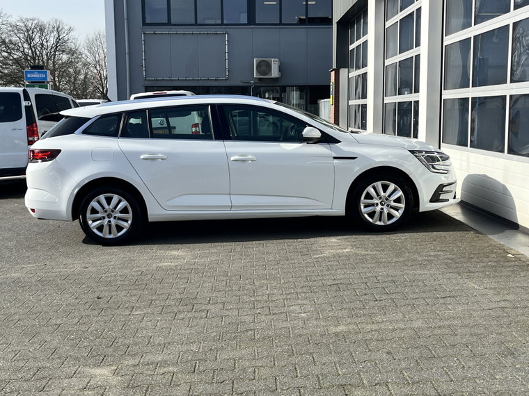 Vehicle Image 26