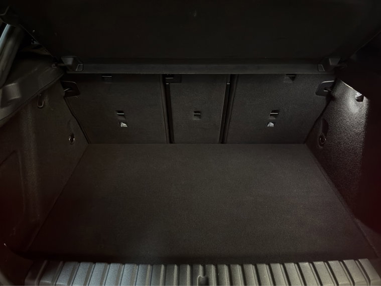 Vehicle Image 39