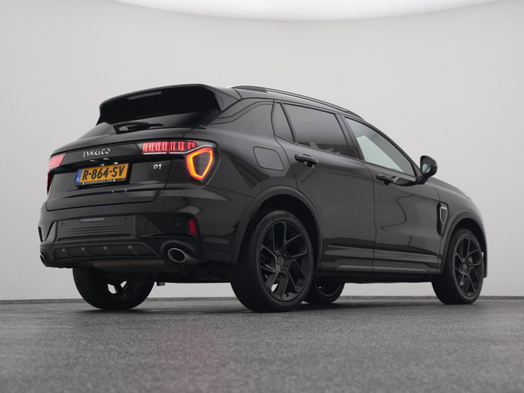 Vehicle Image 16