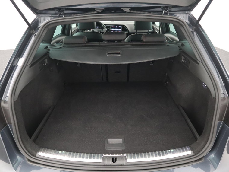 Vehicle Image 39