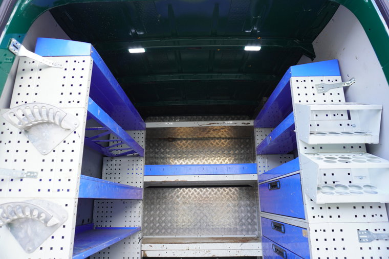 Vehicle Image 15