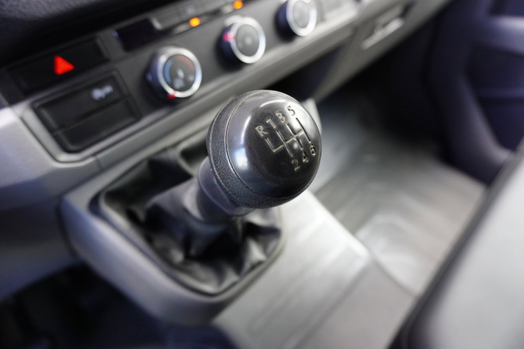 Vehicle Image 26