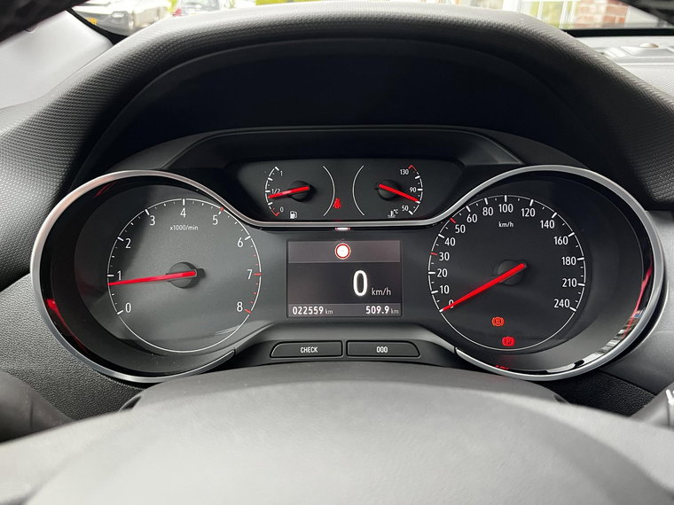 Vehicle Image 23