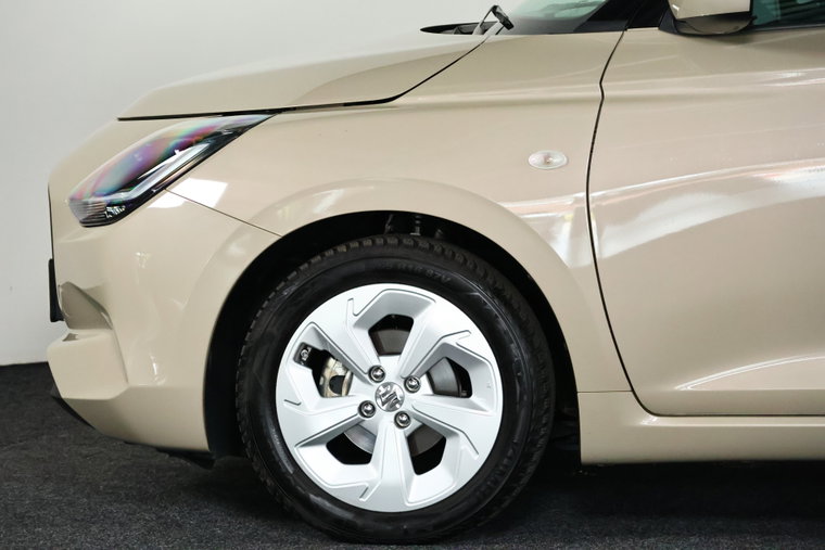 Vehicle Image 31