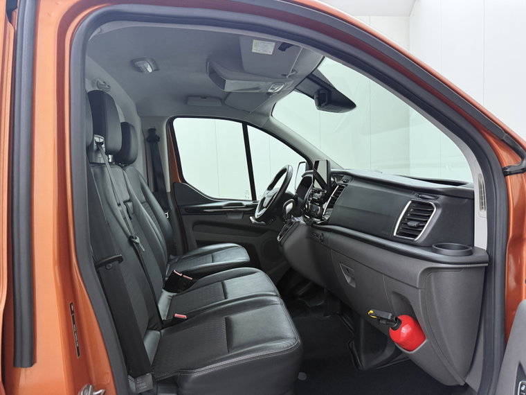 Vehicle Image 29