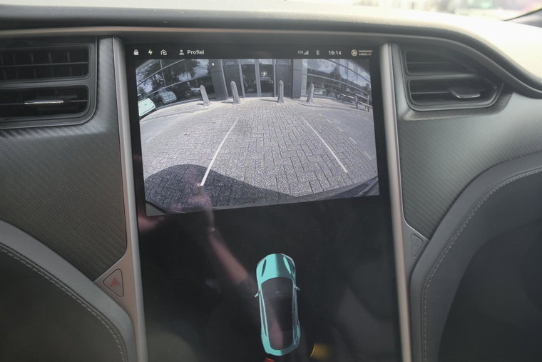 Vehicle Image 37