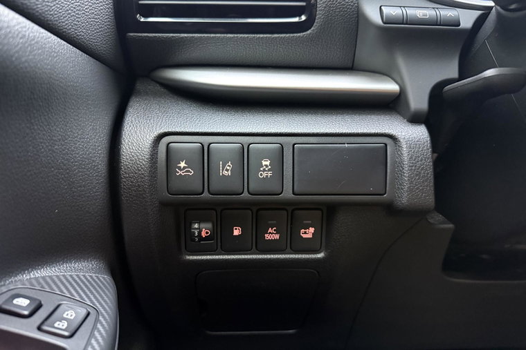 Vehicle Image 29
