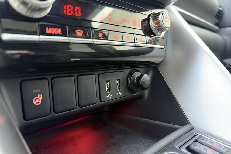 Vehicle Image 33